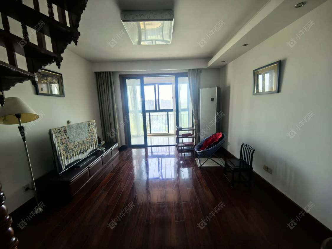 上海幸福小镇明丰绿都在售二手房源小区图_小牛看房