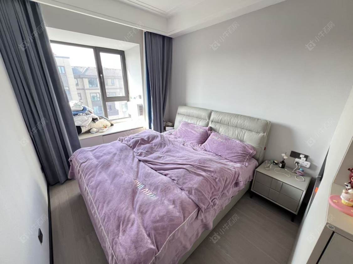 上海中建锦绣溪庭在售二手房源小区图_小牛看房