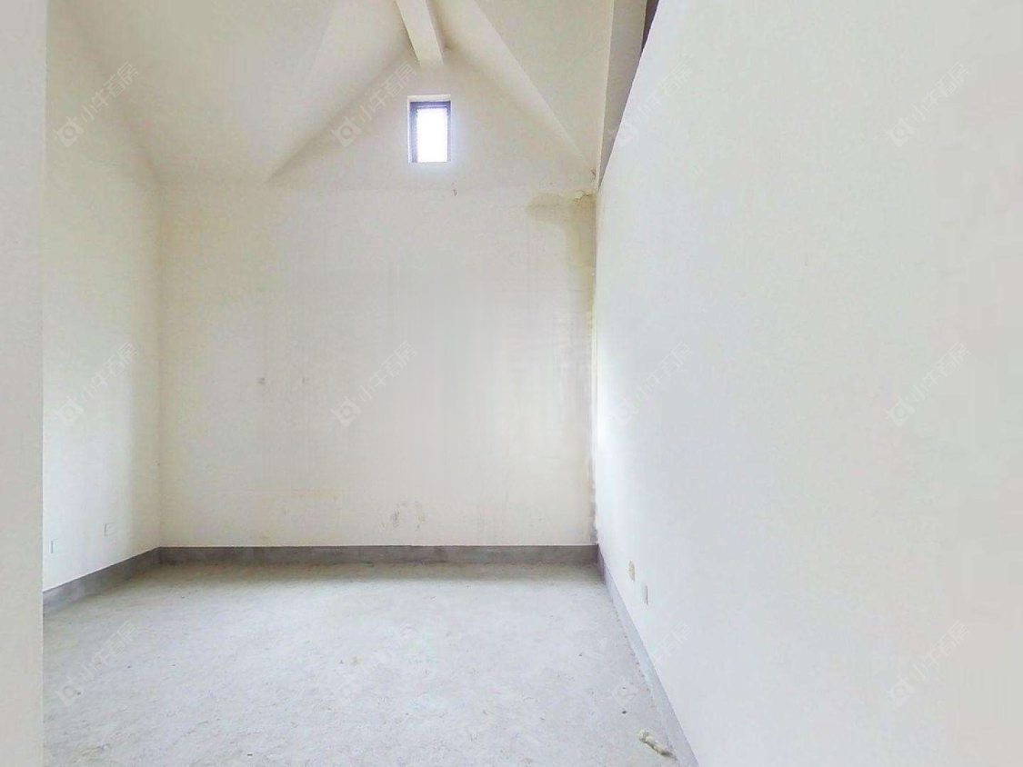 上海万科琥珀郡园别墅区在售二手房源小区图_小牛看房