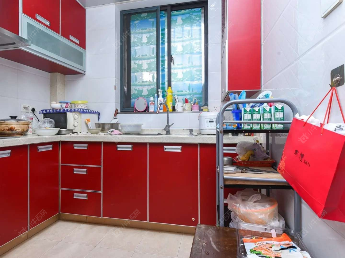 上海菊泉新城爱建顾园东区在售二手房源小区图_小牛看房