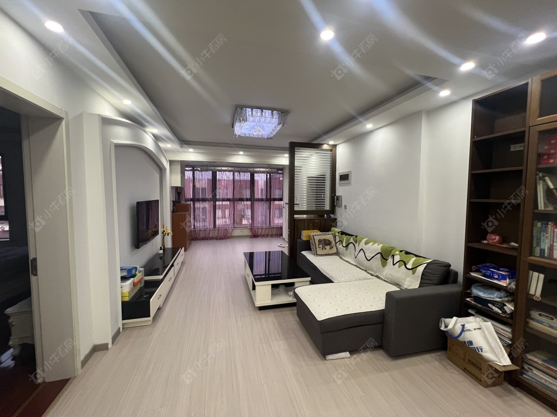 上海顺驰美兰湖在售二手房源小区图_小牛看房