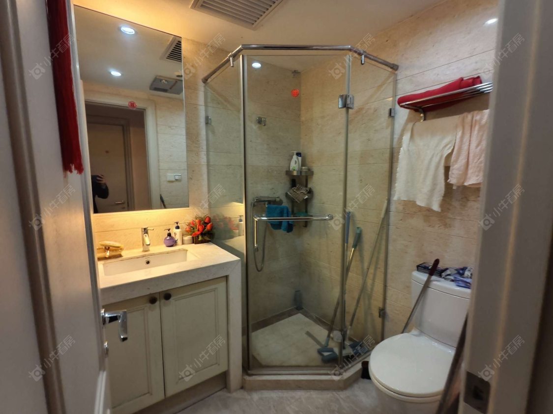 上海万科琥珀臻园别墅区在售二手房源小区图_小牛看房