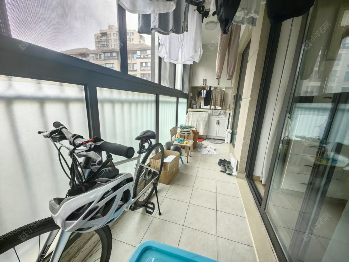 上海绿地新里波洛克公馆在售二手房源小区图_小牛看房