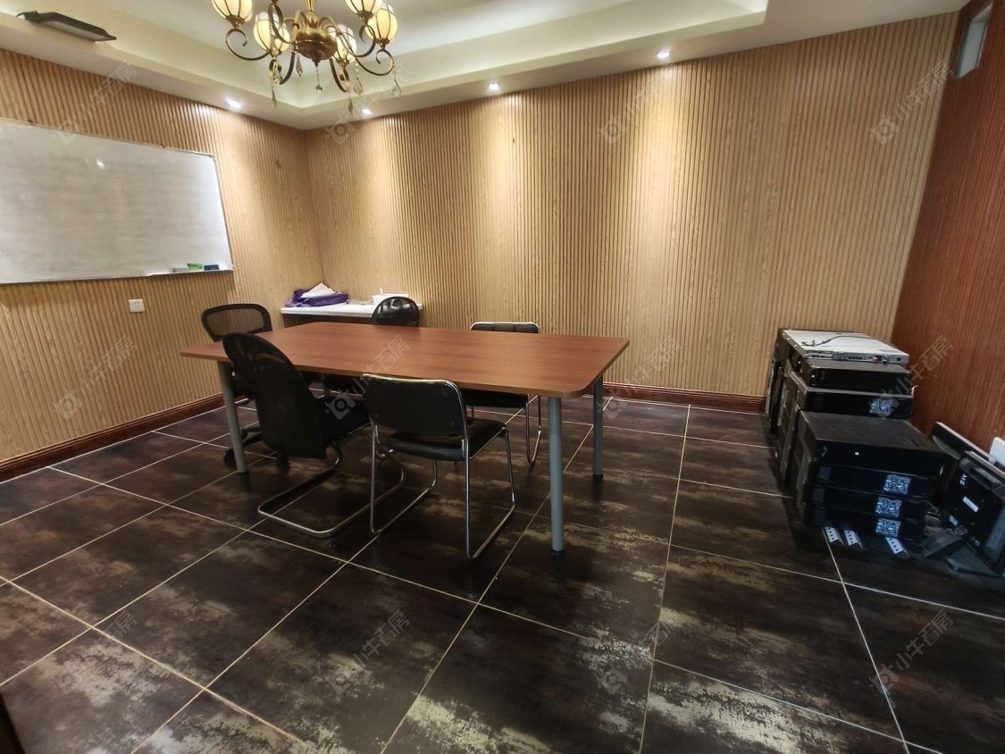 上海万科琥珀郡园别墅区在售二手房源小区图_小牛看房