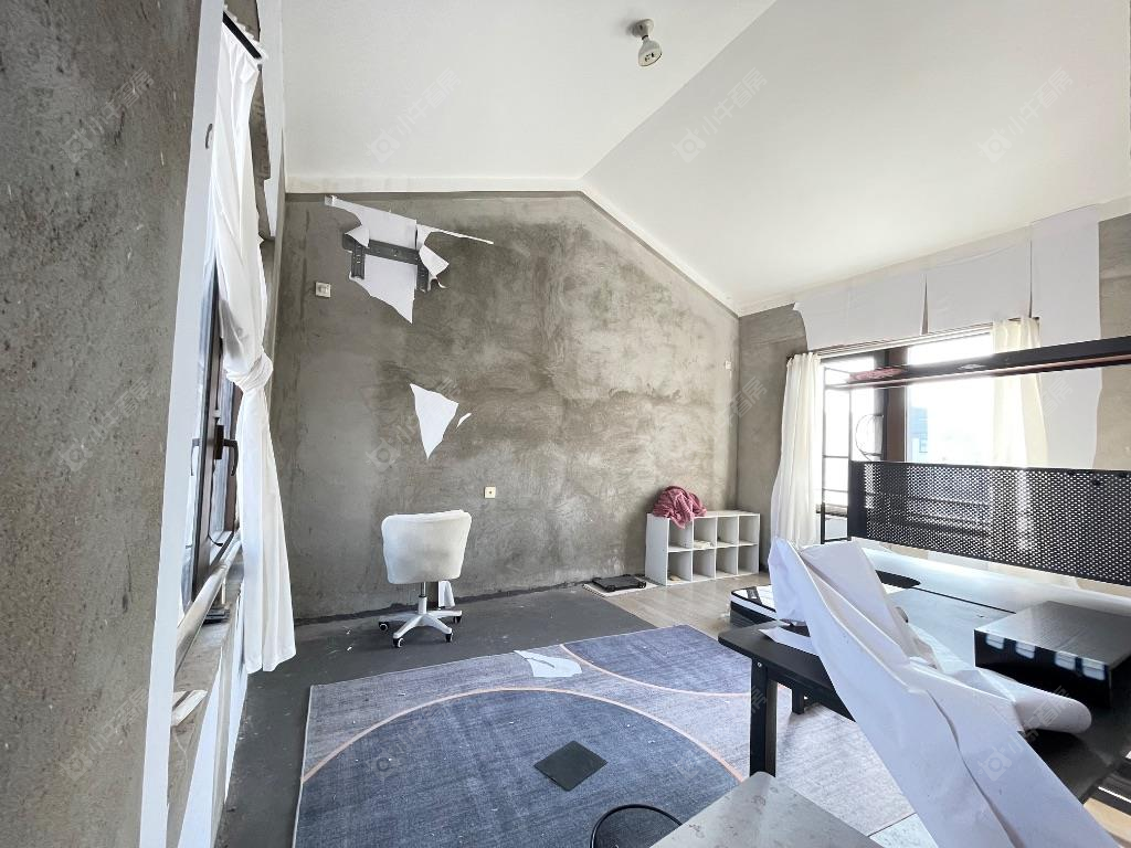 上海中骏雍景湾西区在售二手房源小区图_小牛看房