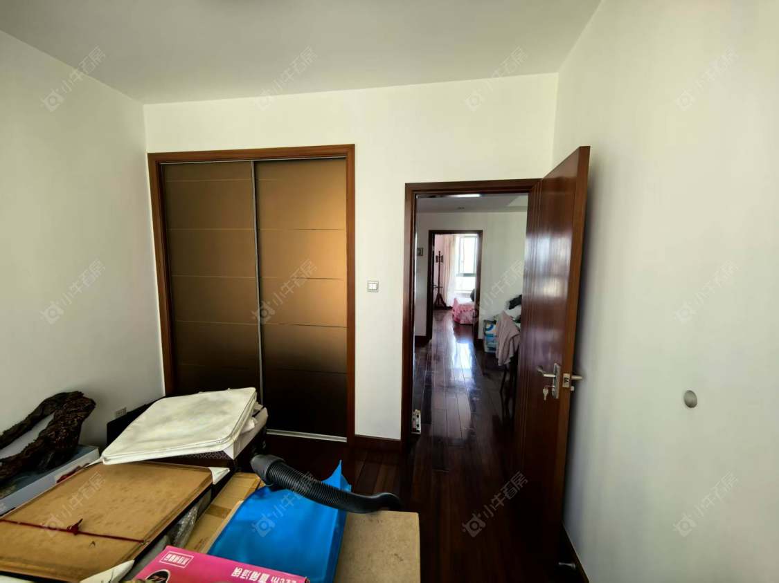 上海幸福小镇明丰绿都在售二手房源小区图_小牛看房