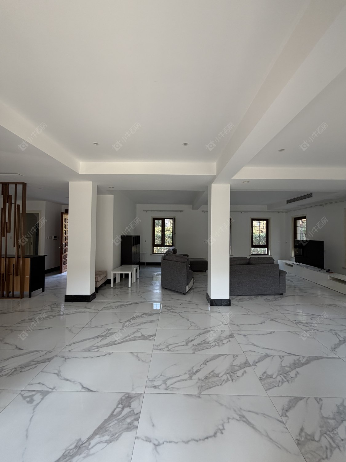 上海圣堡别墅在租房源小区图_小牛看房