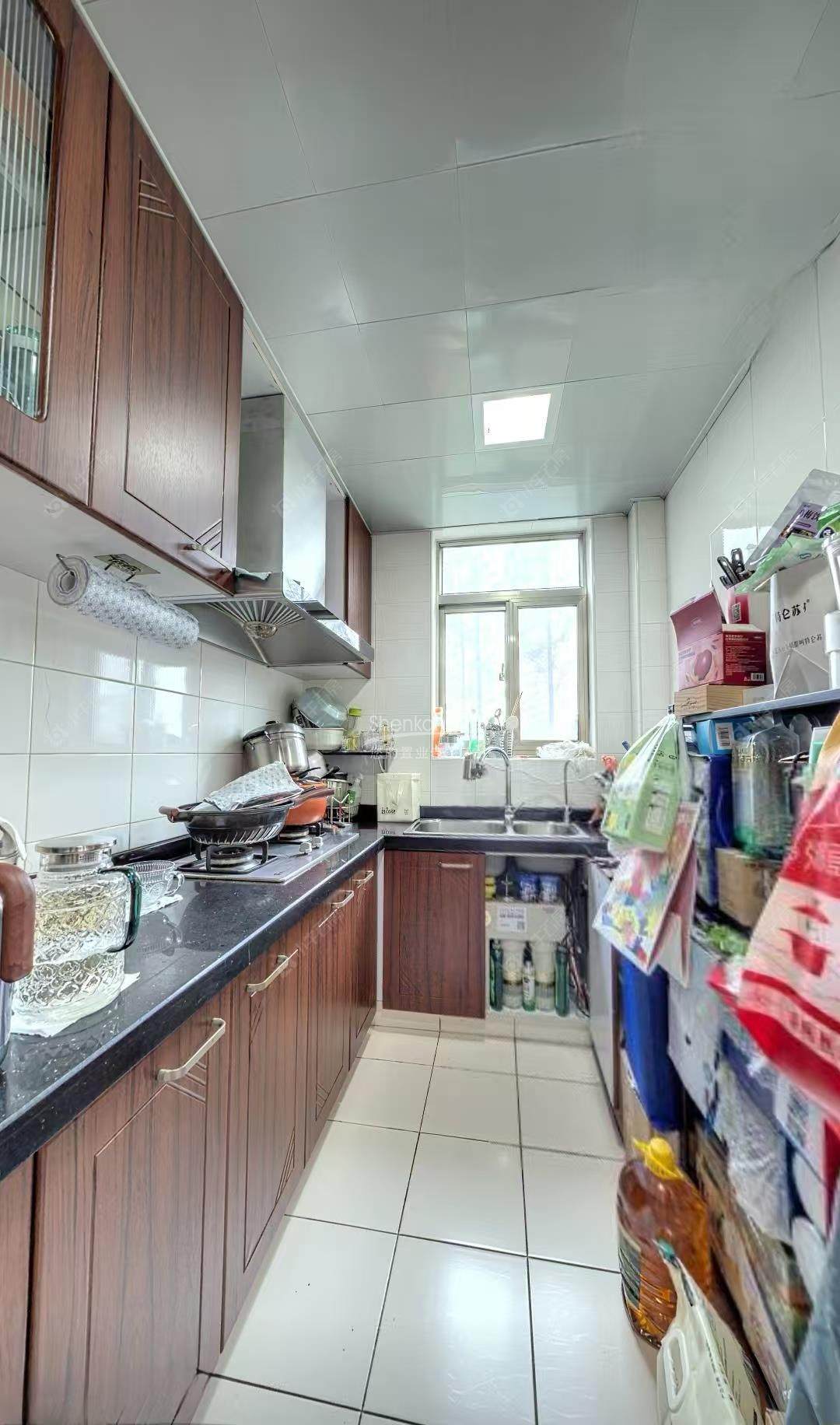 上海宏莲馨苑在售二手房源小区图_小牛看房