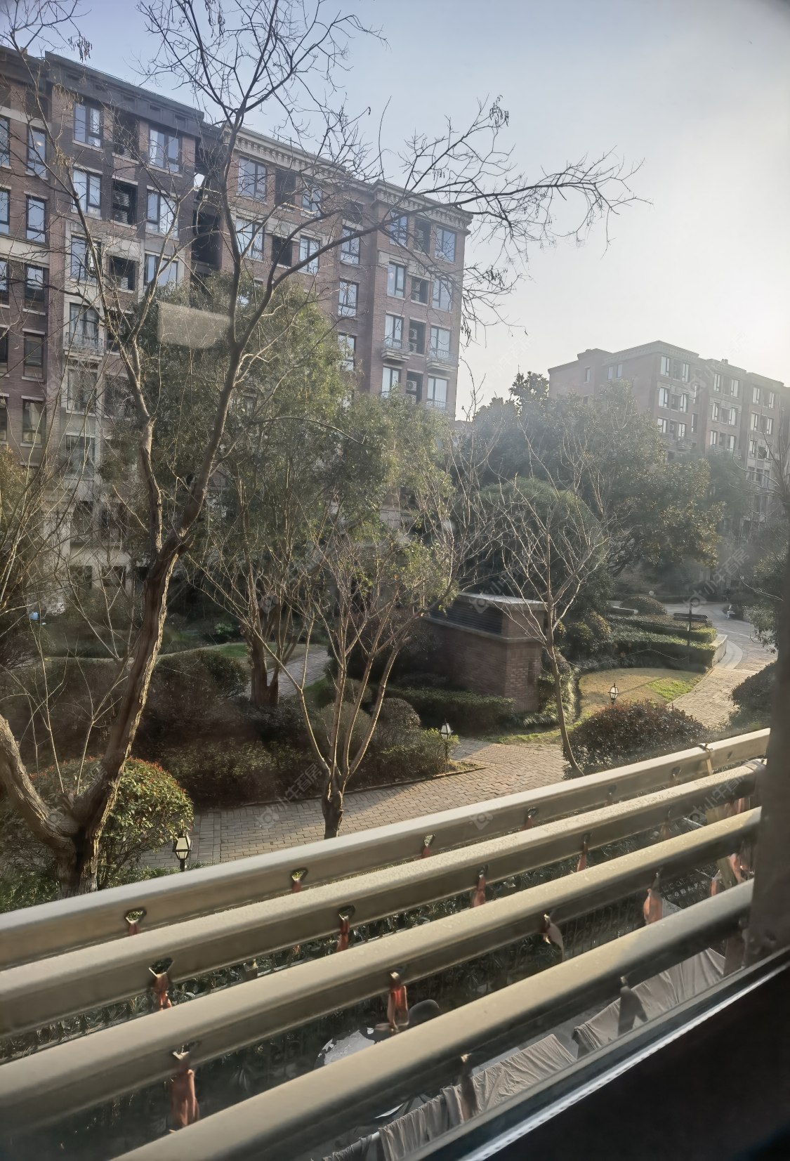 上海金地艺华年在售二手房源室内图_小牛看房