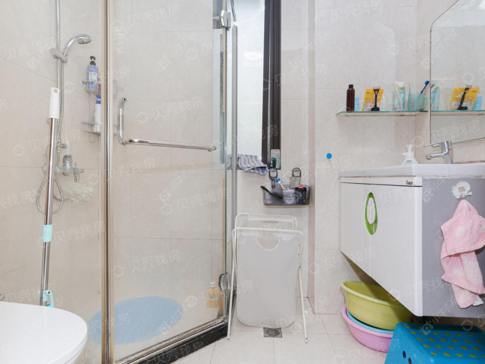 上海铂金华府在售二手房源小区图_小牛看房