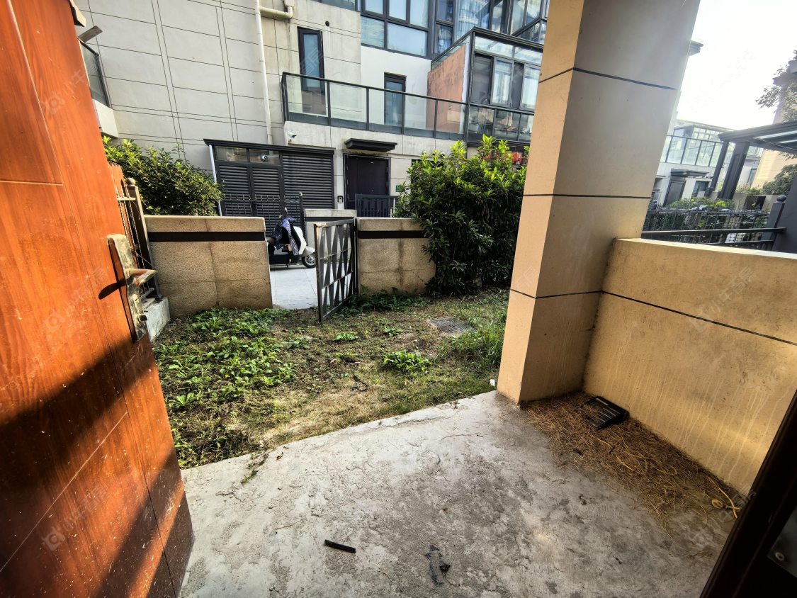 上海雍和府别墅区在售二手房源小区图_小牛看房