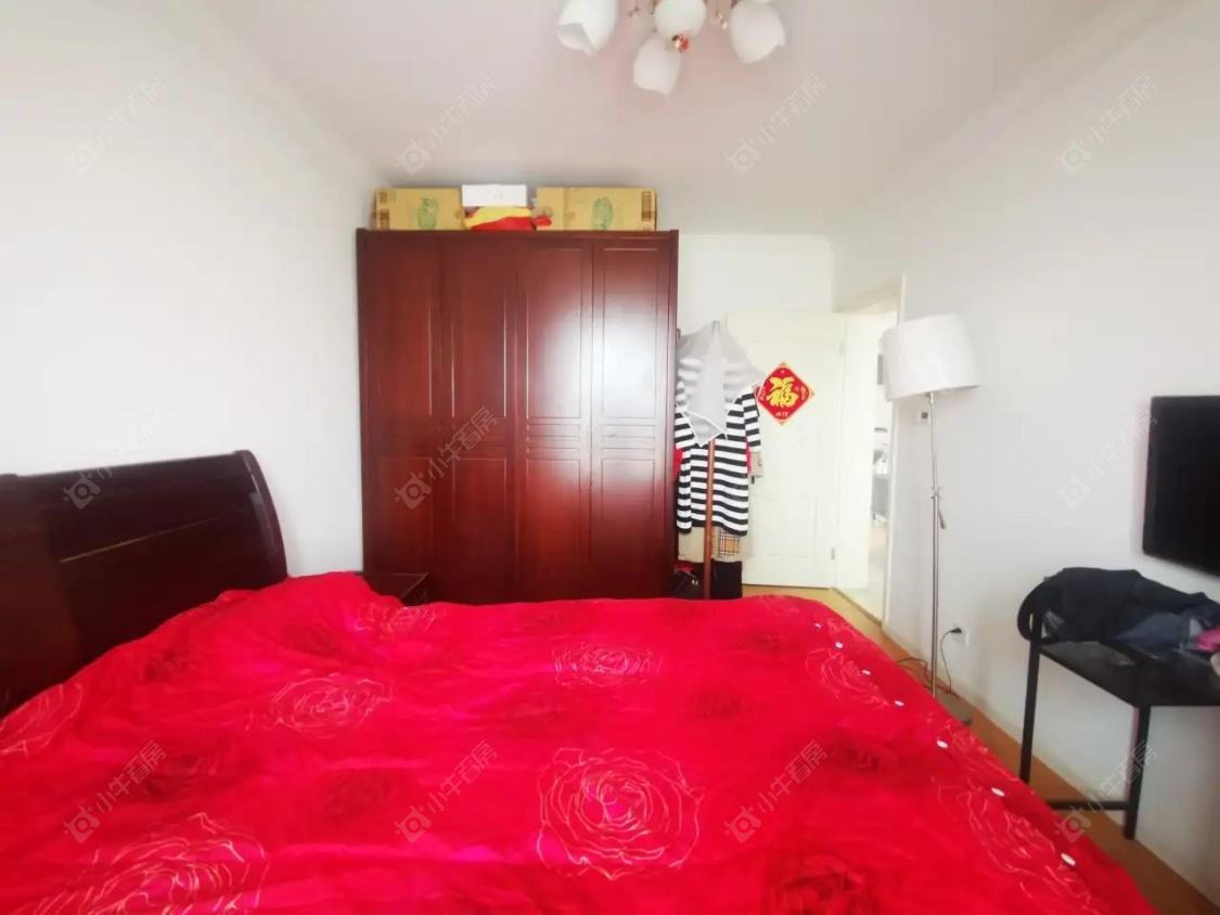 上海美兰湖颐景园在售二手房源小区图_小牛看房