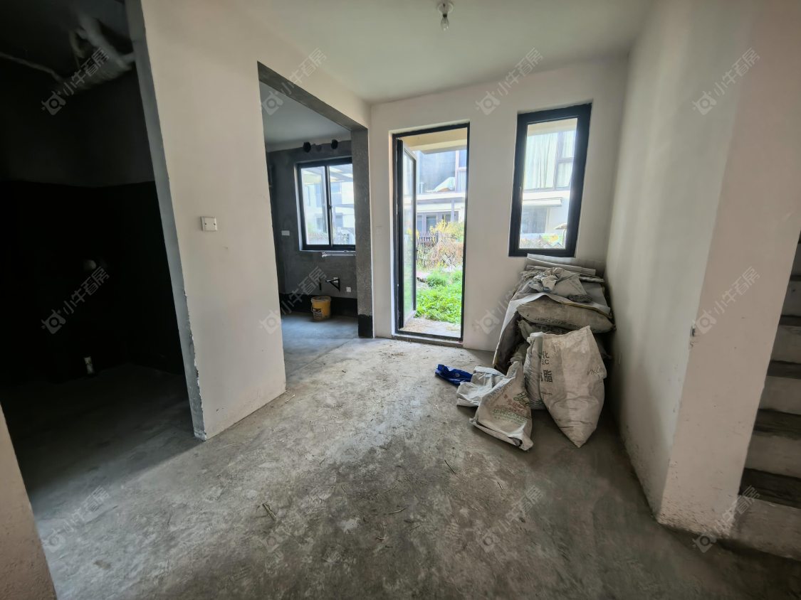 上海雍和府别墅区在售二手房源小区图_小牛看房