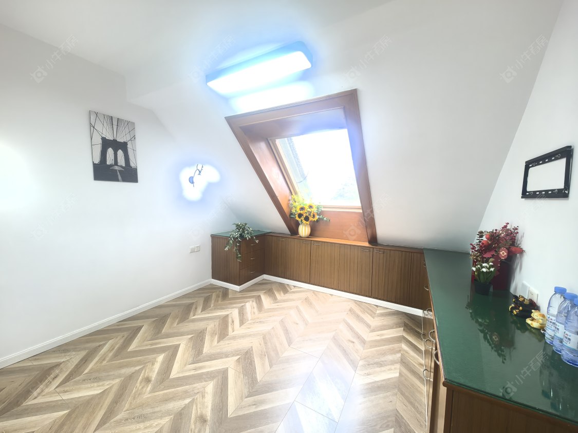 上海康泰新城在售二手房源小区图_小牛看房