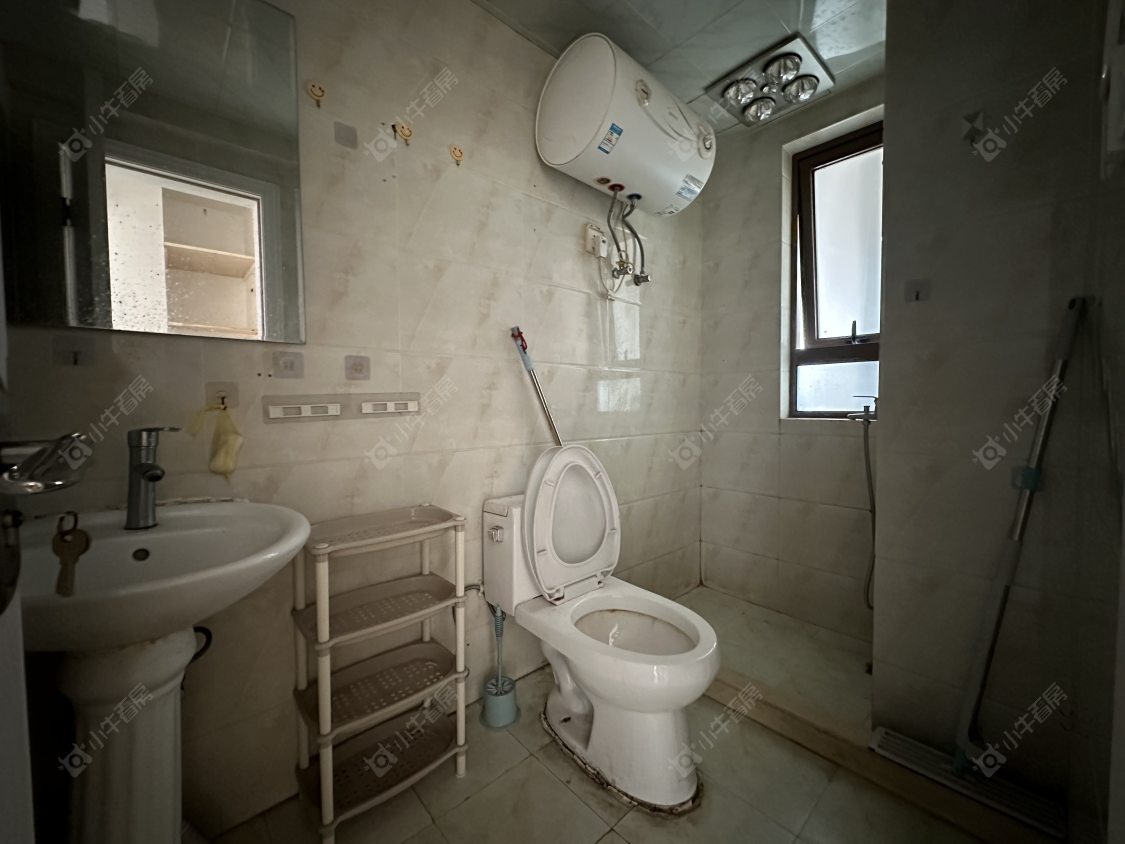 上海佘北家园紫鹃苑在售二手房源小区图_小牛看房