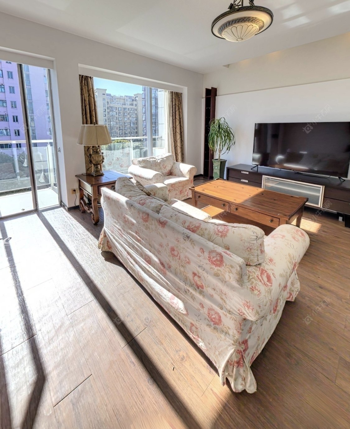 上海汤臣豪园一期在售二手房源小区图_小牛看房