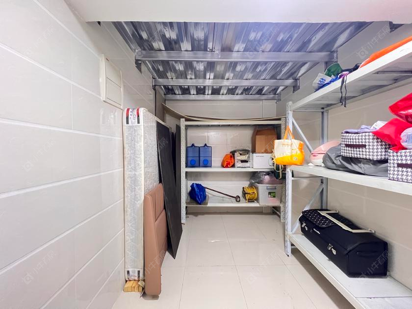 上海美兰湖岭域在售二手房源小区图_小牛看房