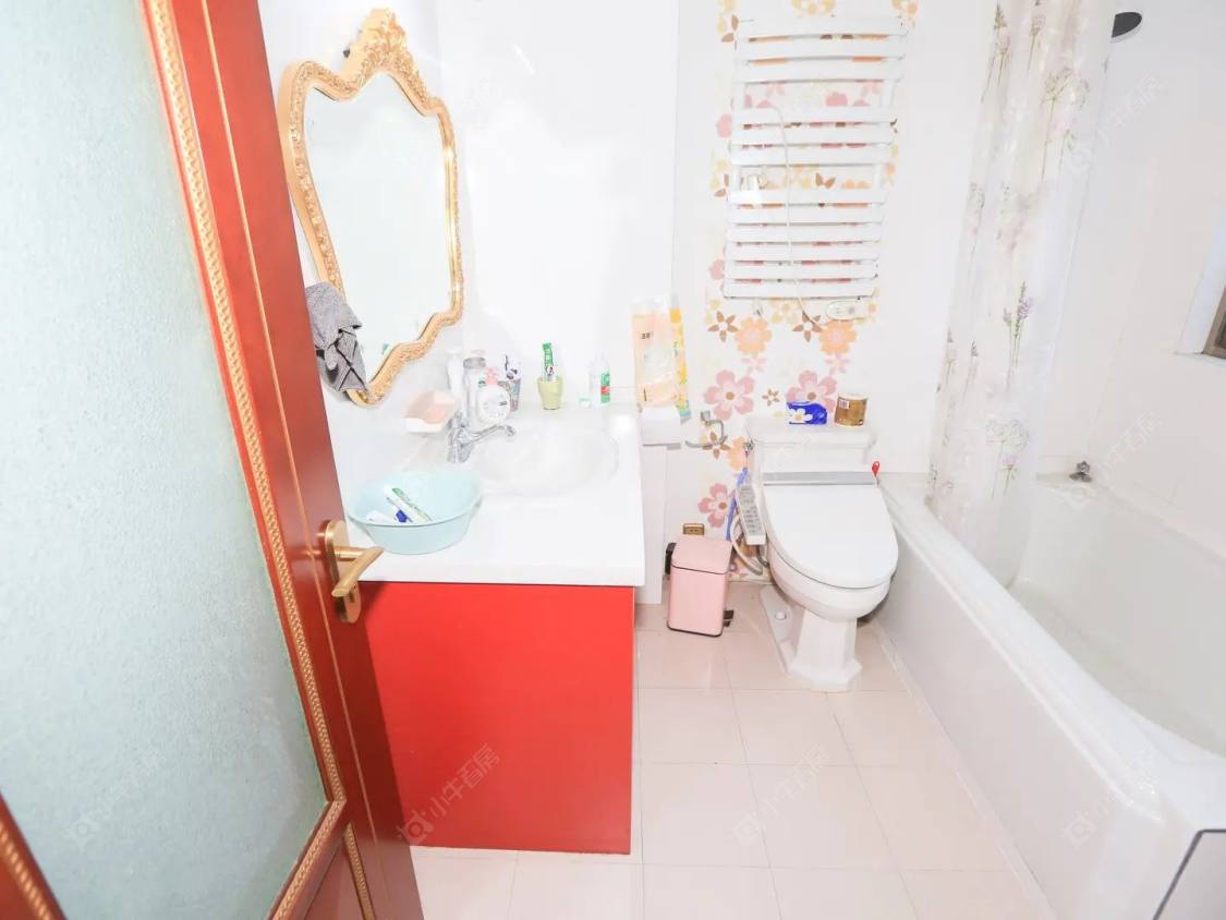 上海新凤城在售二手房源小区图_小牛看房