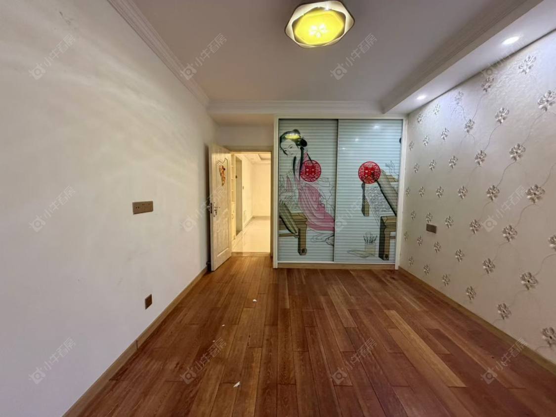 上海玉兰四村在售二手房源小区图_小牛看房