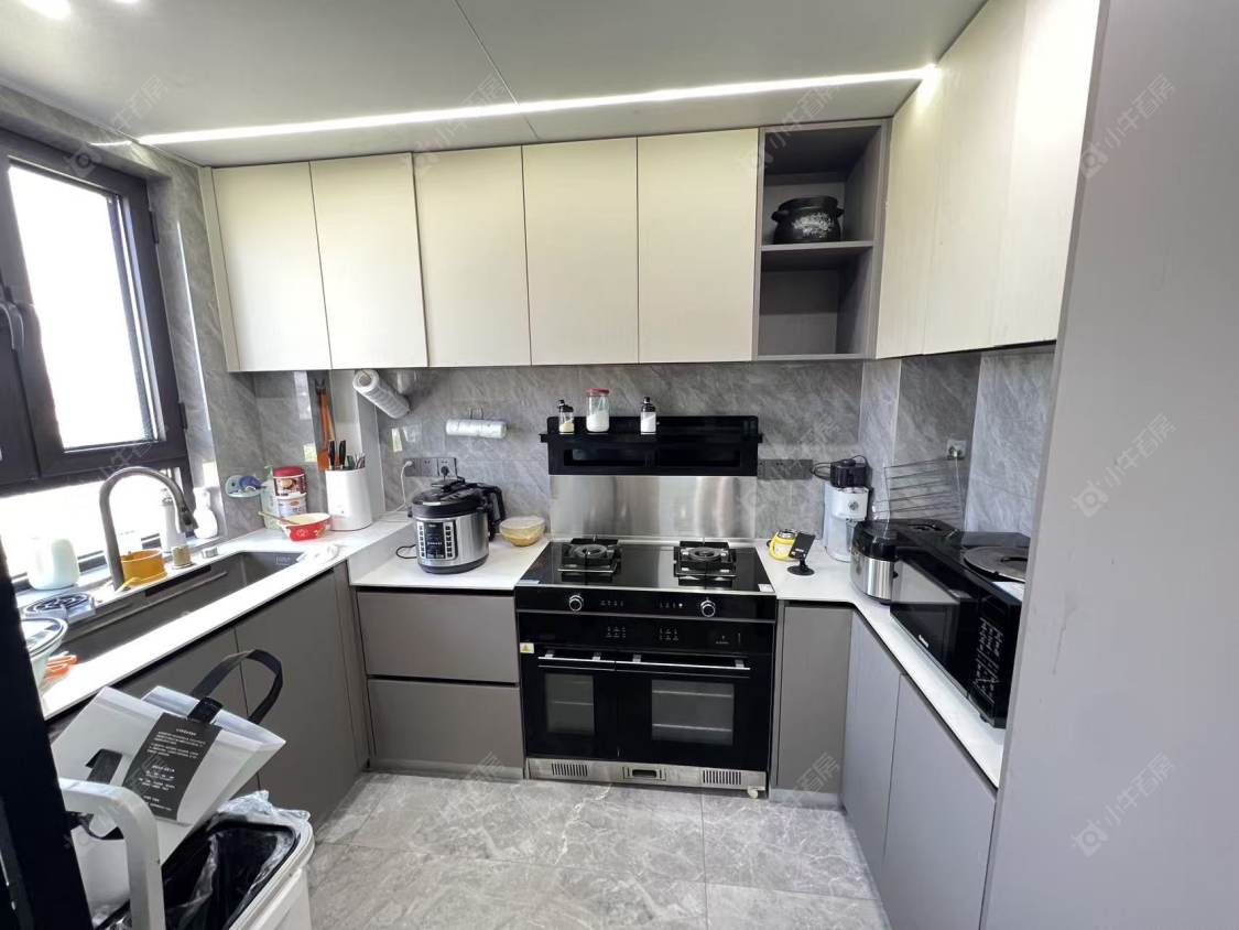 上海中建锦绣溪庭在售二手房源小区图_小牛看房