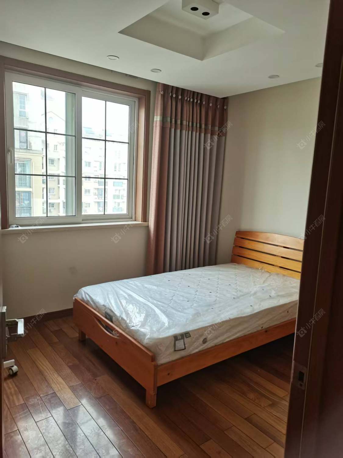 上海碧林湾在售二手房源小区图_小牛看房