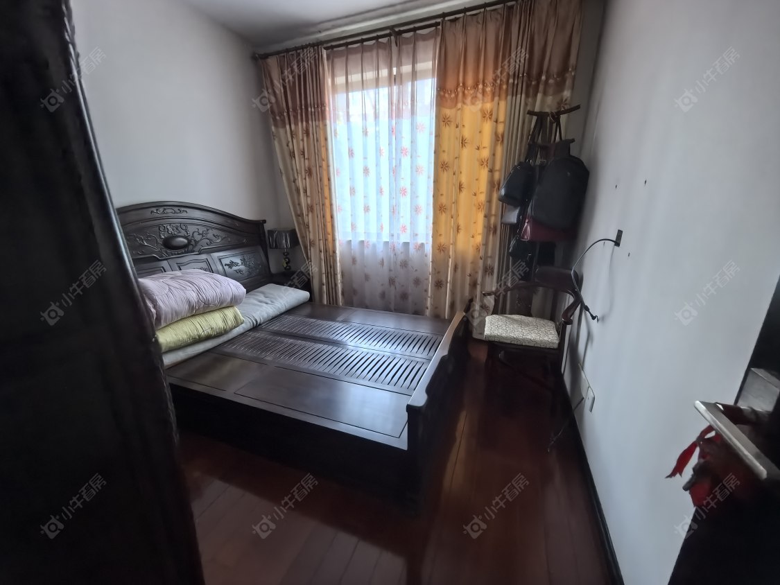 上海幸福小镇明丰绿都别墅区在售二手房源小区图_小牛看房