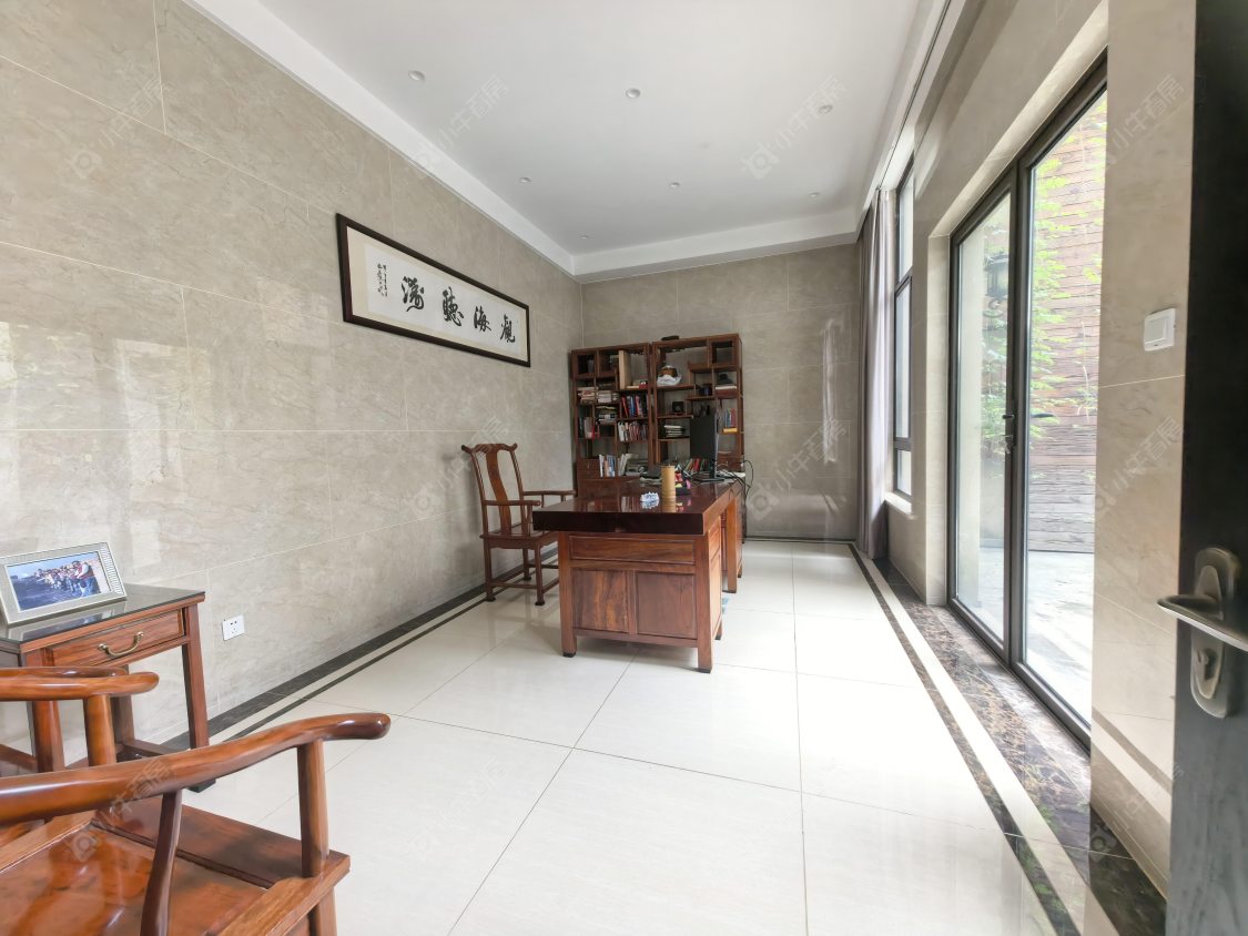 上海阳光城花满墅别墅区在售二手房源小区图_小牛看房