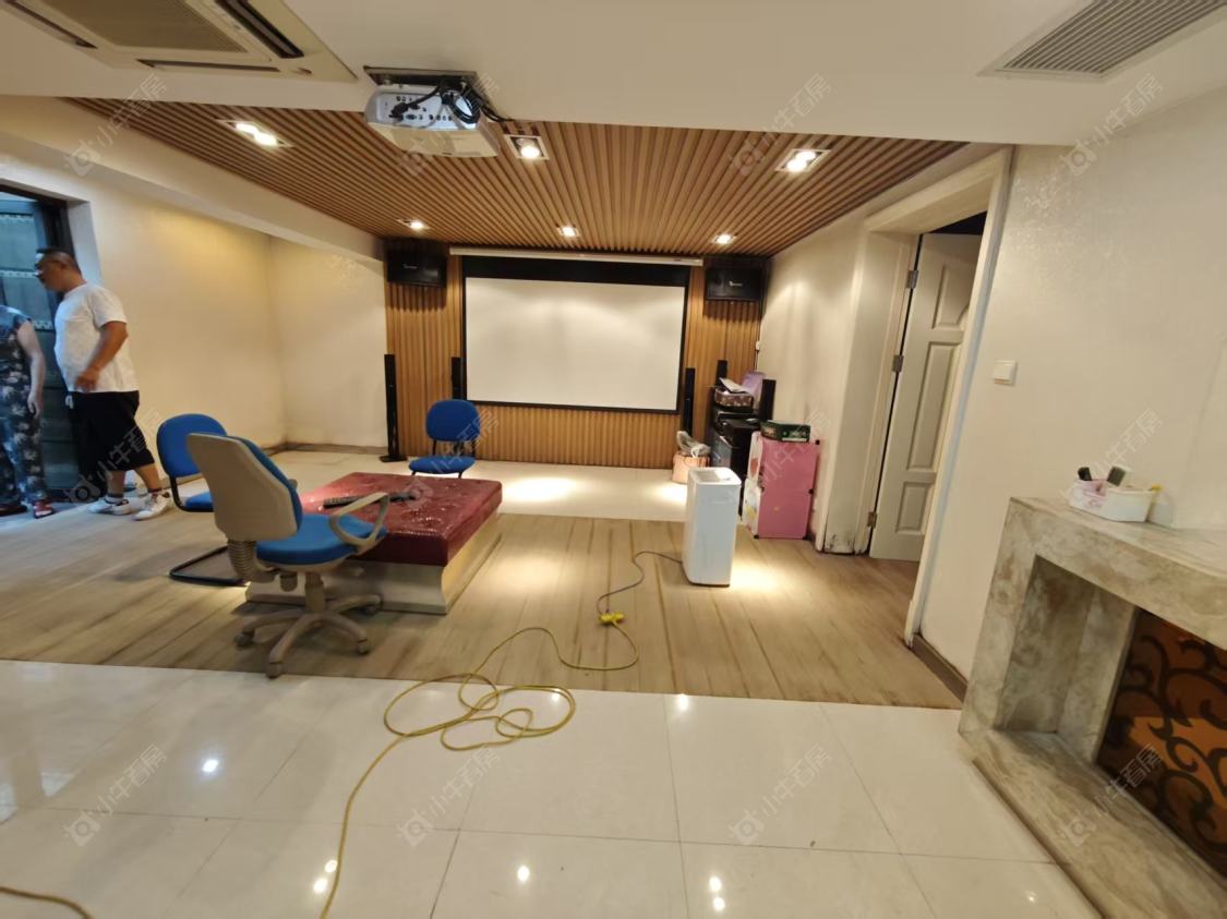 上海爱法奥朗新庄园在售二手房源小区图_小牛看房