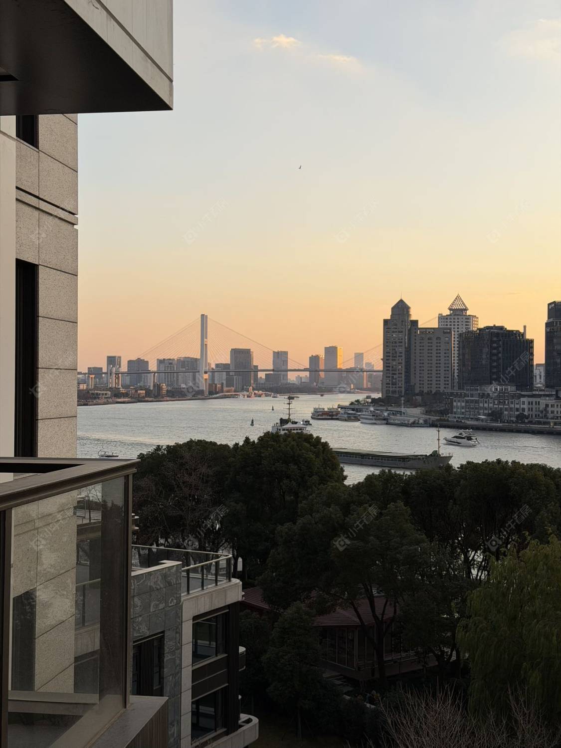 上海滨江凯旋门在售二手房源小区图_小牛看房