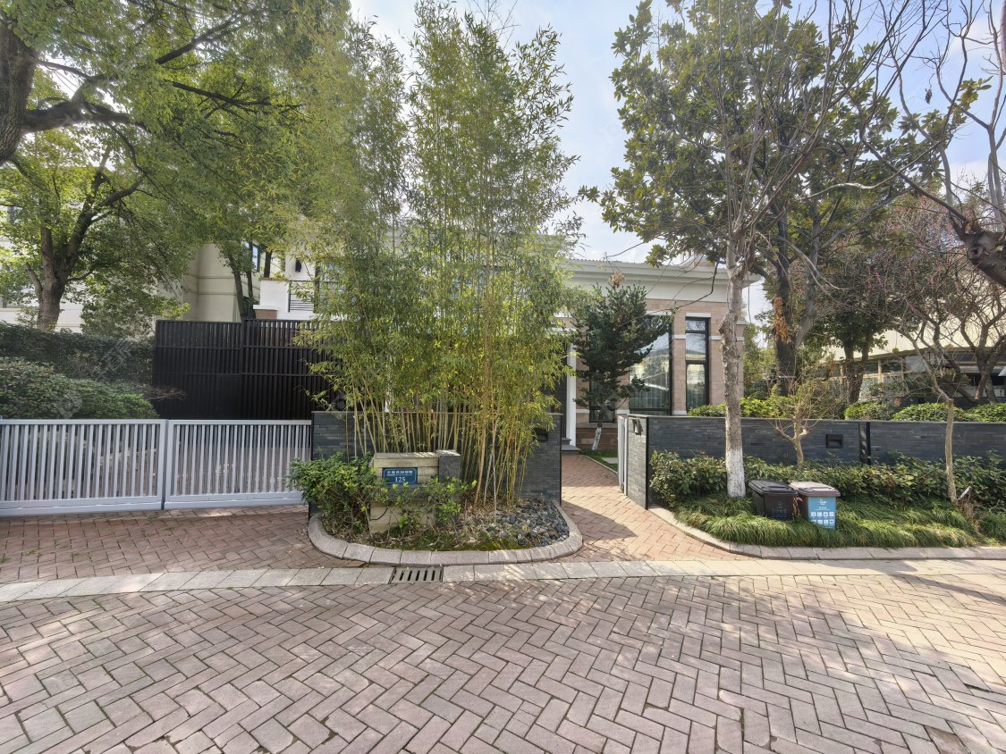 上海长堤花园别墅在售二手房源室内图_小牛看房