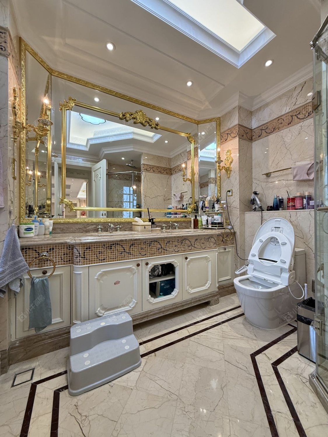 上海马德里洋房在售二手房源小区图_小牛看房