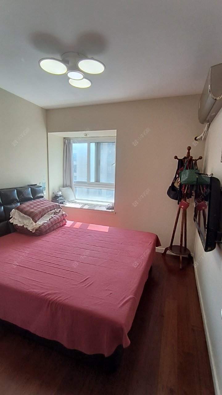 上海万科金域华府在售二手房源小区图_小牛看房