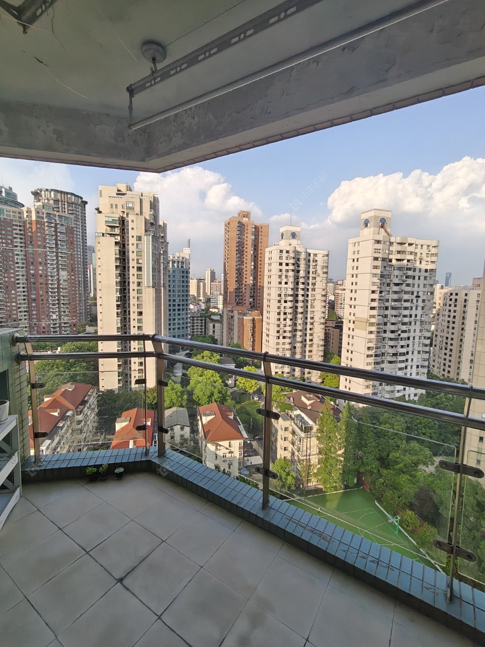 上海嘉里华庭在售二手房源小区图_小牛看房