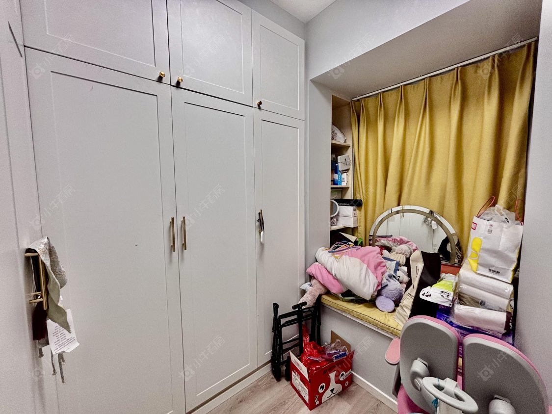 上海四季都会荣方宝邸在售二手房源小区图_小牛看房