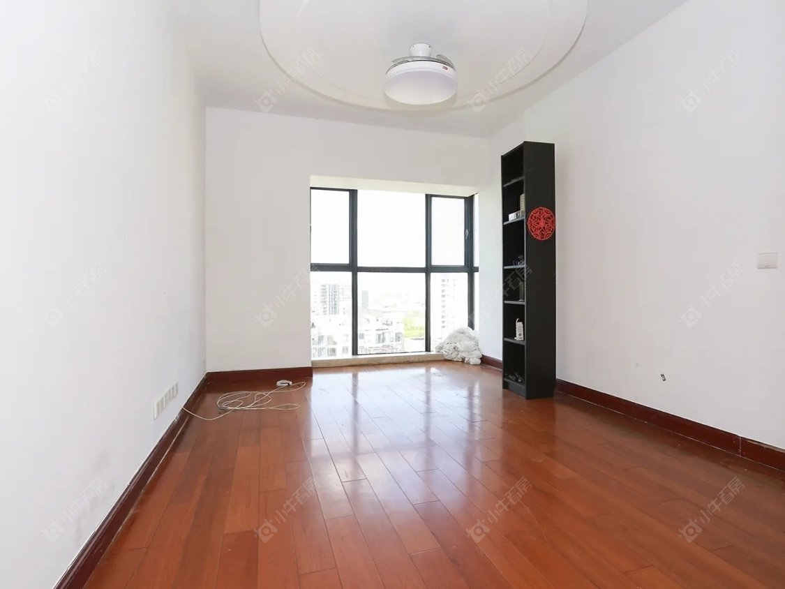 上海合生江湾国际公寓在售二手房源小区图_小牛看房