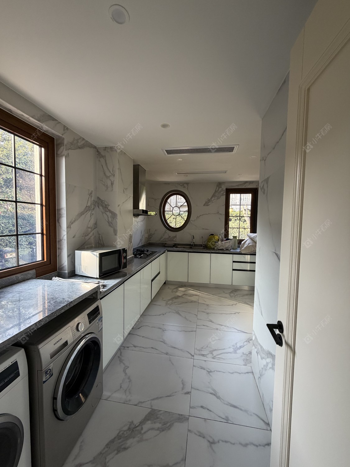 上海圣堡别墅在租房源小区图_小牛看房