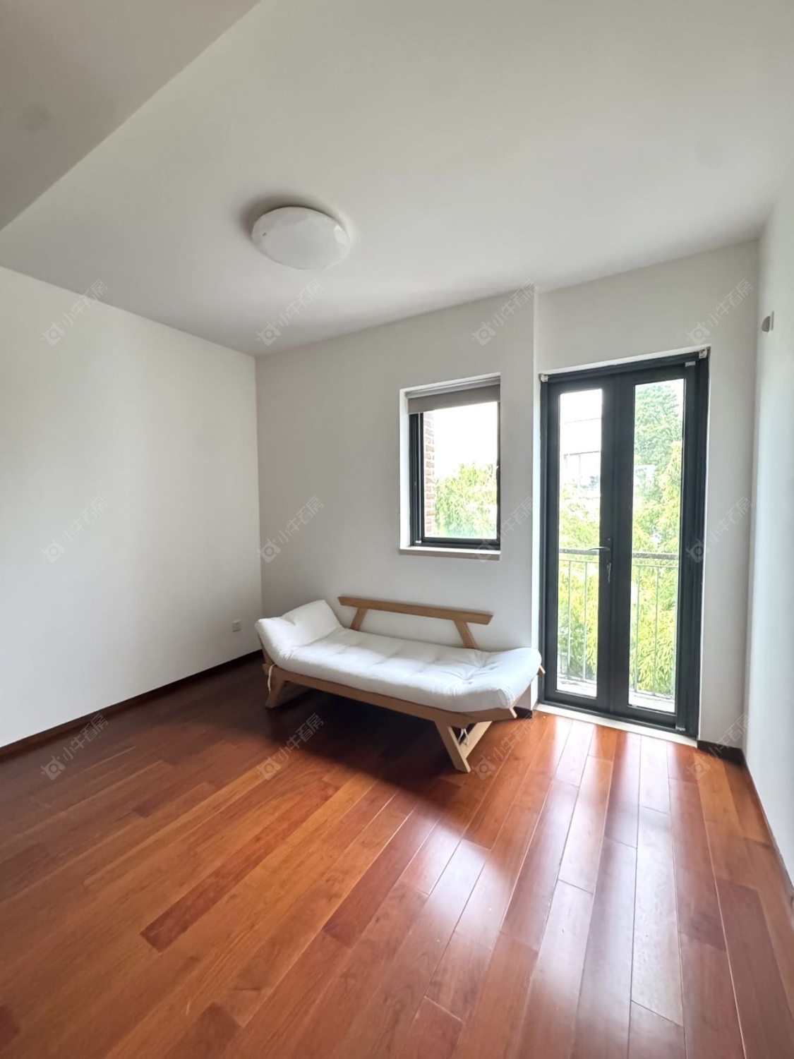 上海凯德林茵湖畔东区别墅区在售二手房源小区图_小牛看房