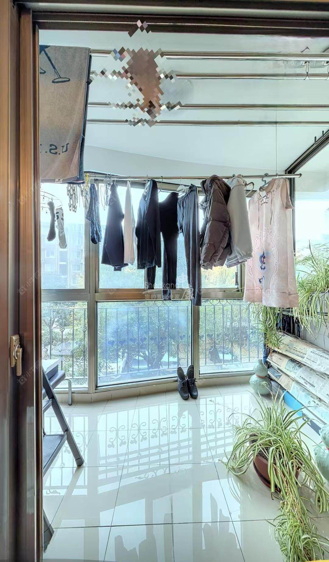 上海宏莲馨苑在售二手房源小区图_小牛看房