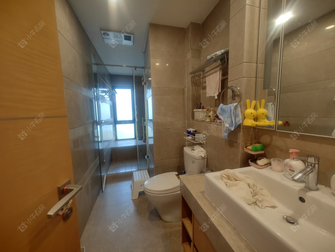 上海万科琥珀臻园在售二手房源小区图_小牛看房