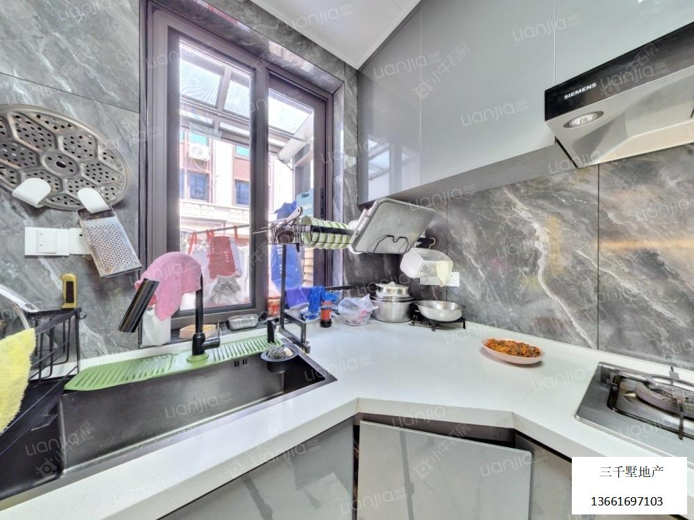 上海中骏雍景湾东区在售二手房源小区图_小牛看房