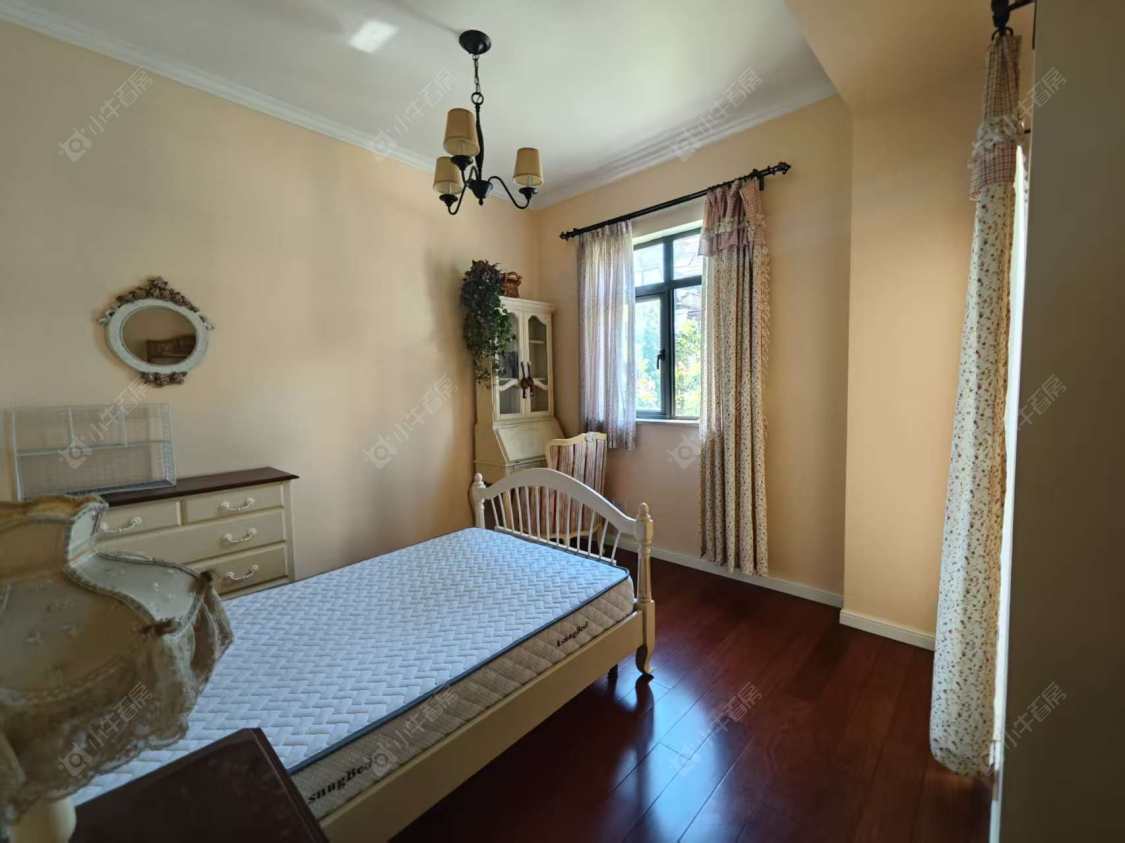 上海长泰东郊御园别墅区在租房源小区图_小牛看房