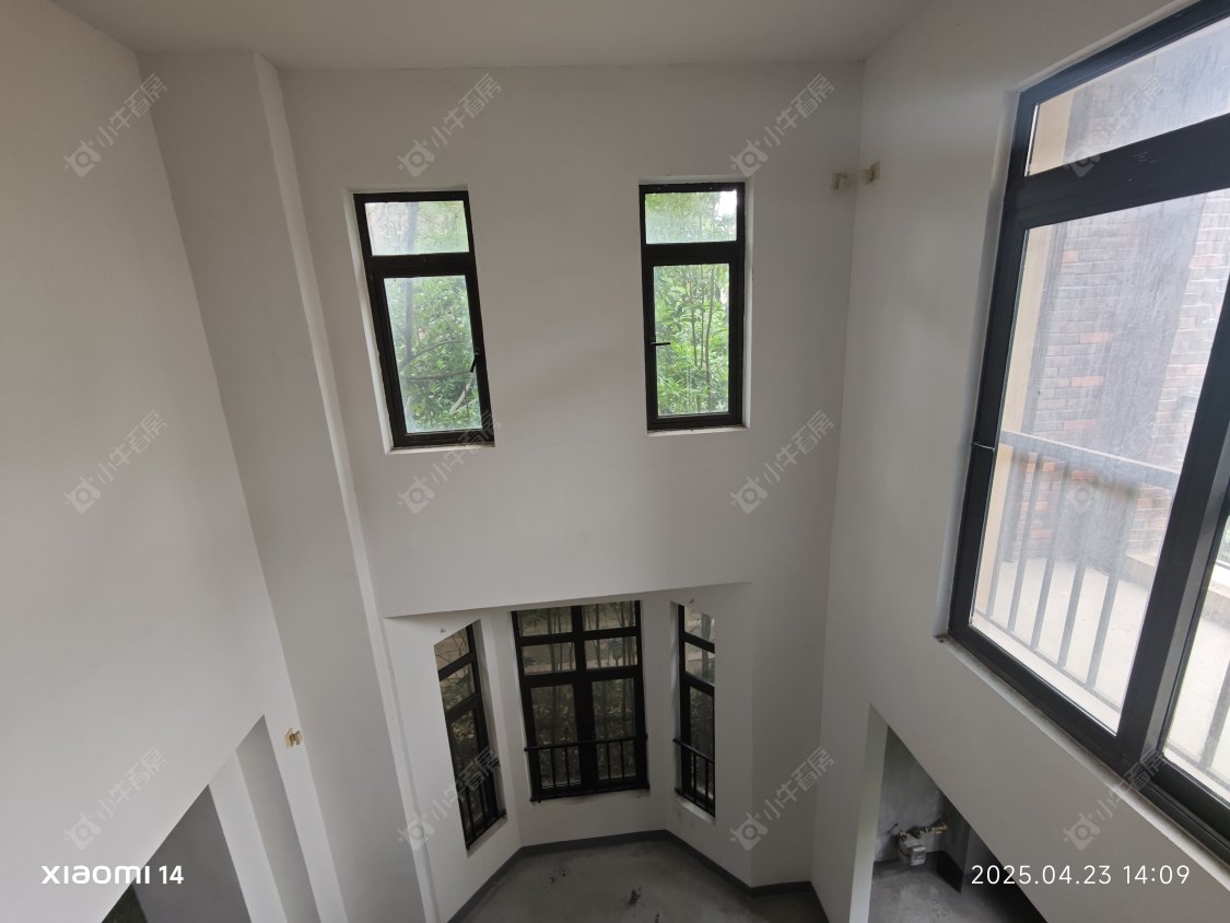 长泰东郊御园别墅区房源 上海长泰东郊御园别墅区在售二手房源_小牛看房