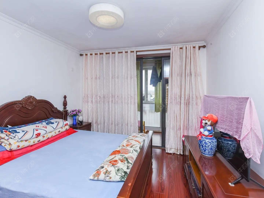 上海菊泉新城爱建顾园东区在售二手房源小区图_小牛看房