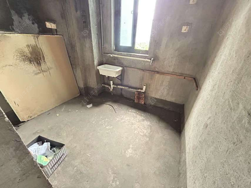 上海绿地海域笙晖在售二手房源小区图_小牛看房