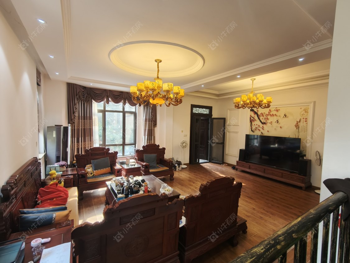 长泰东郊御园别墅区房源 上海长泰东郊御园别墅区在售二手房源_小牛看房