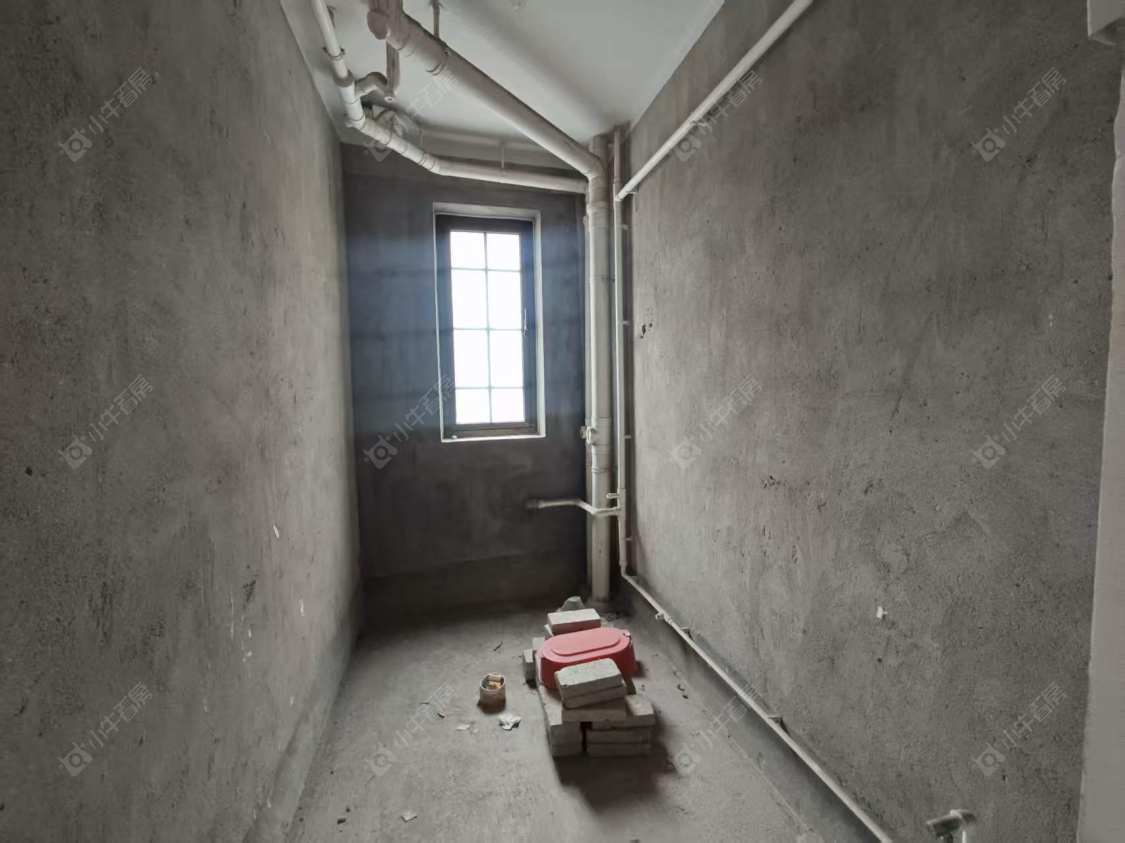 上海爱法奥朗新庄园在售二手房源小区图_小牛看房