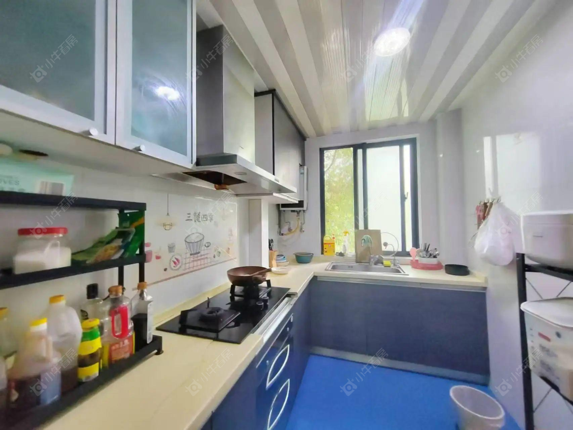 上海顺驰美兰湖在售二手房源小区图_小牛看房