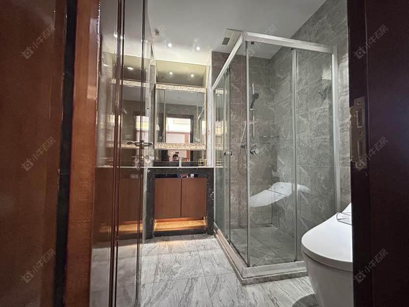 上海恒大御澜庭3600弄在售二手房源小区图_小牛看房