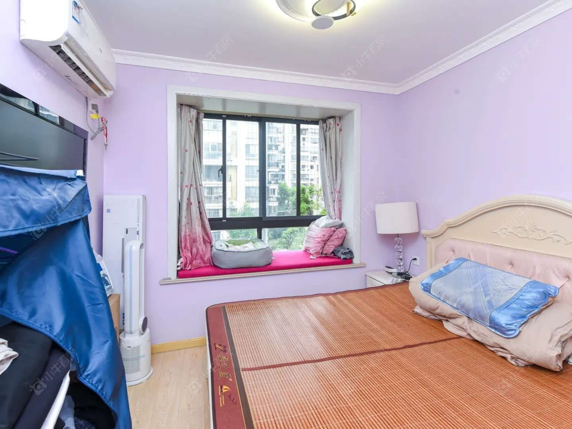 上海菊泉新城爱建顾园东区在售二手房源小区图_小牛看房