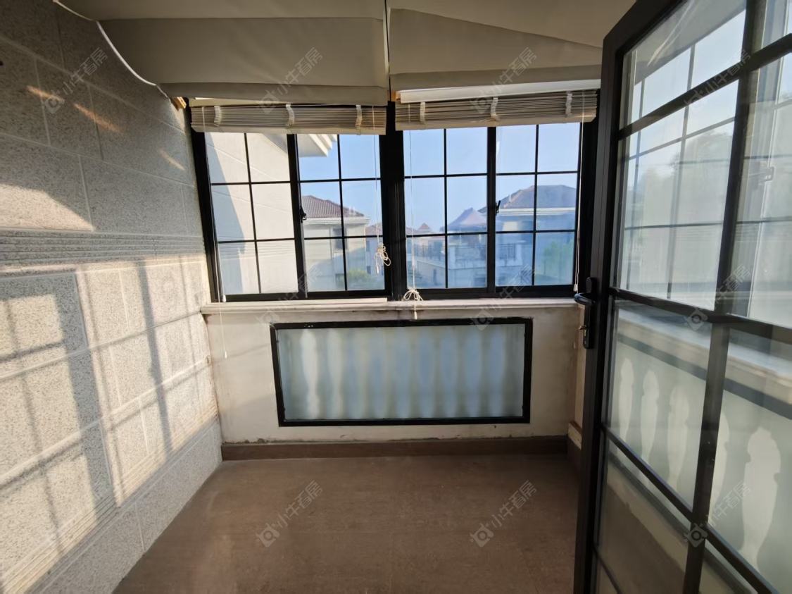 上海爱法奥朗新庄园在售二手房源小区图_小牛看房